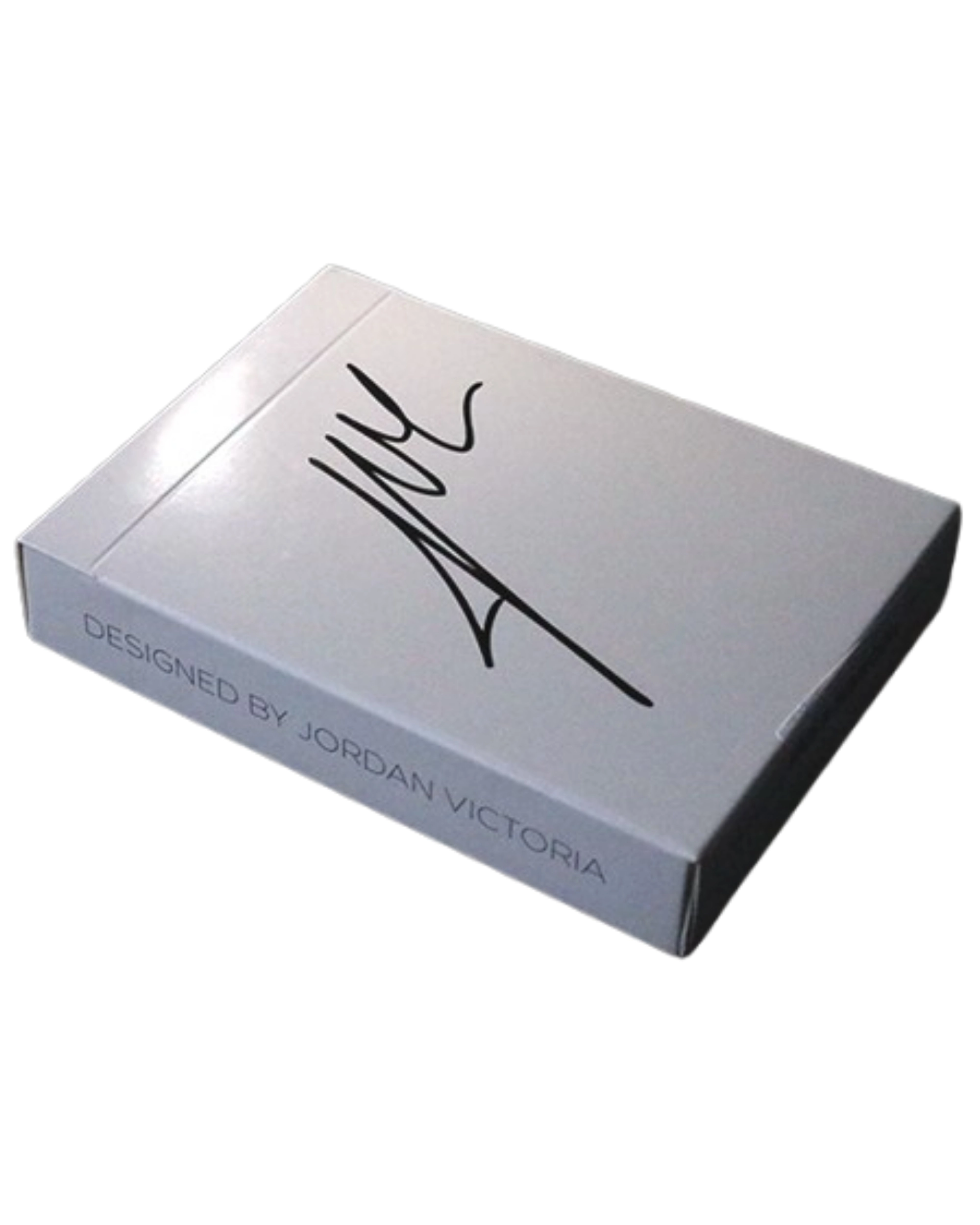Signature Third Edition (White) Oyun Kartı by Jordan Victoria