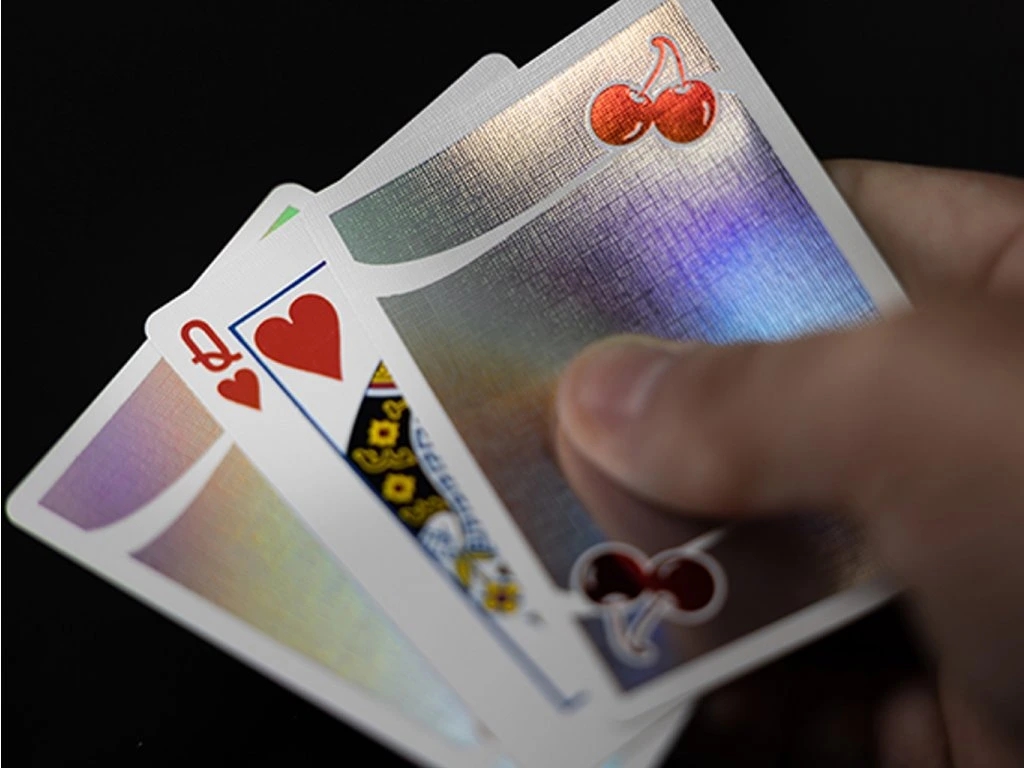 Cherry Casino Sands Mirage (Holographic) Oyun Kartı