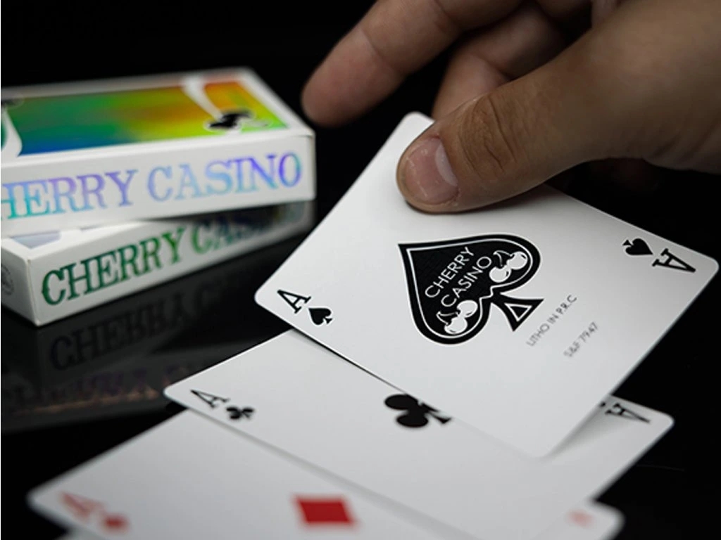 Cherry Casino Sands Mirage (Holographic) Oyun Kartı