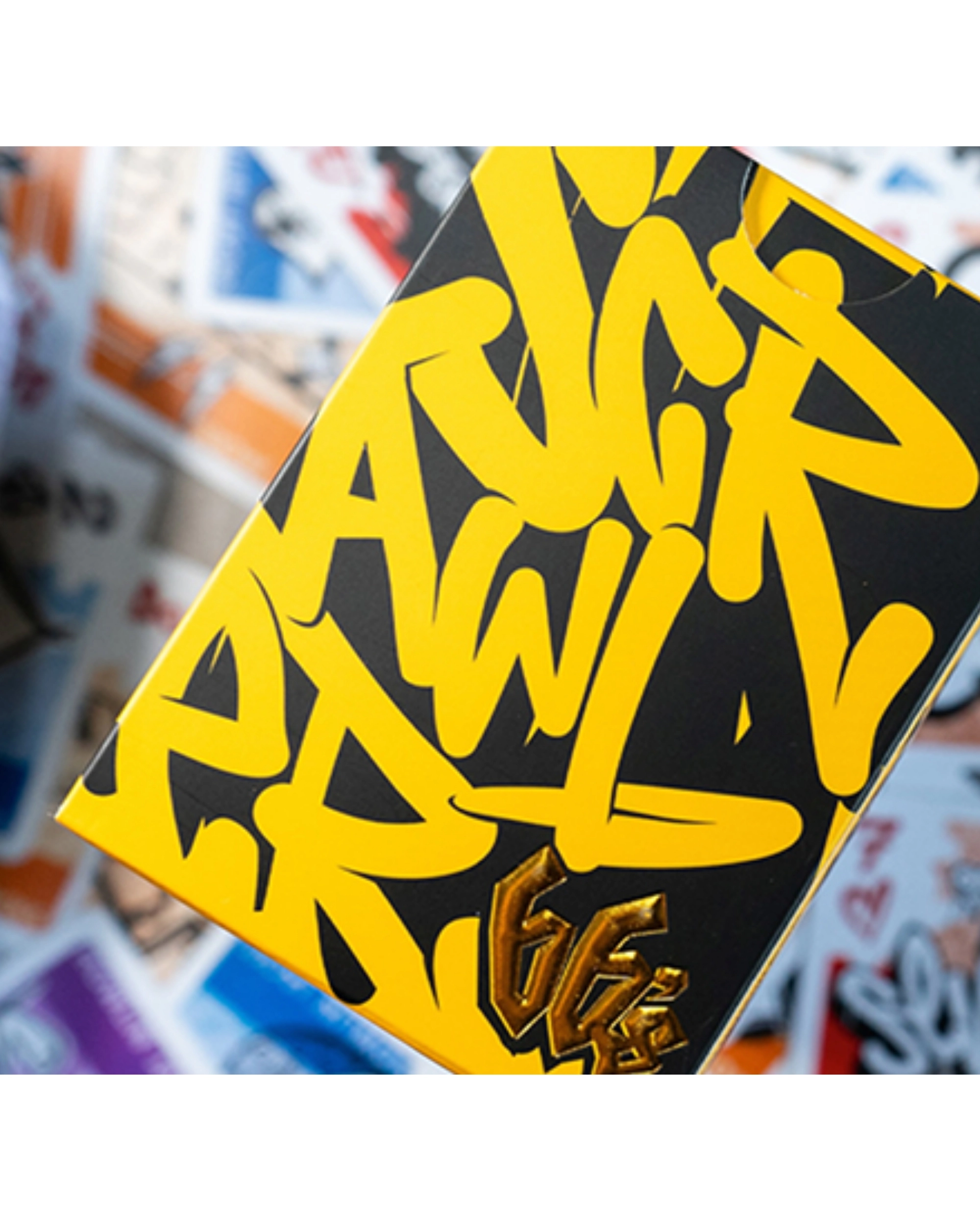 Scrawler 66’s Oyun Kartı by Howlin’ Jacks