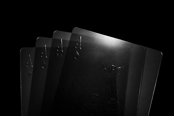 Aqua Black Invisible İskambil Kağıtları