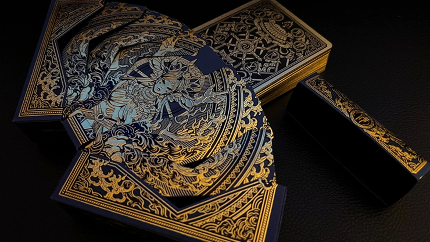 Asura Deluxe (Blue) Oyun Kartı