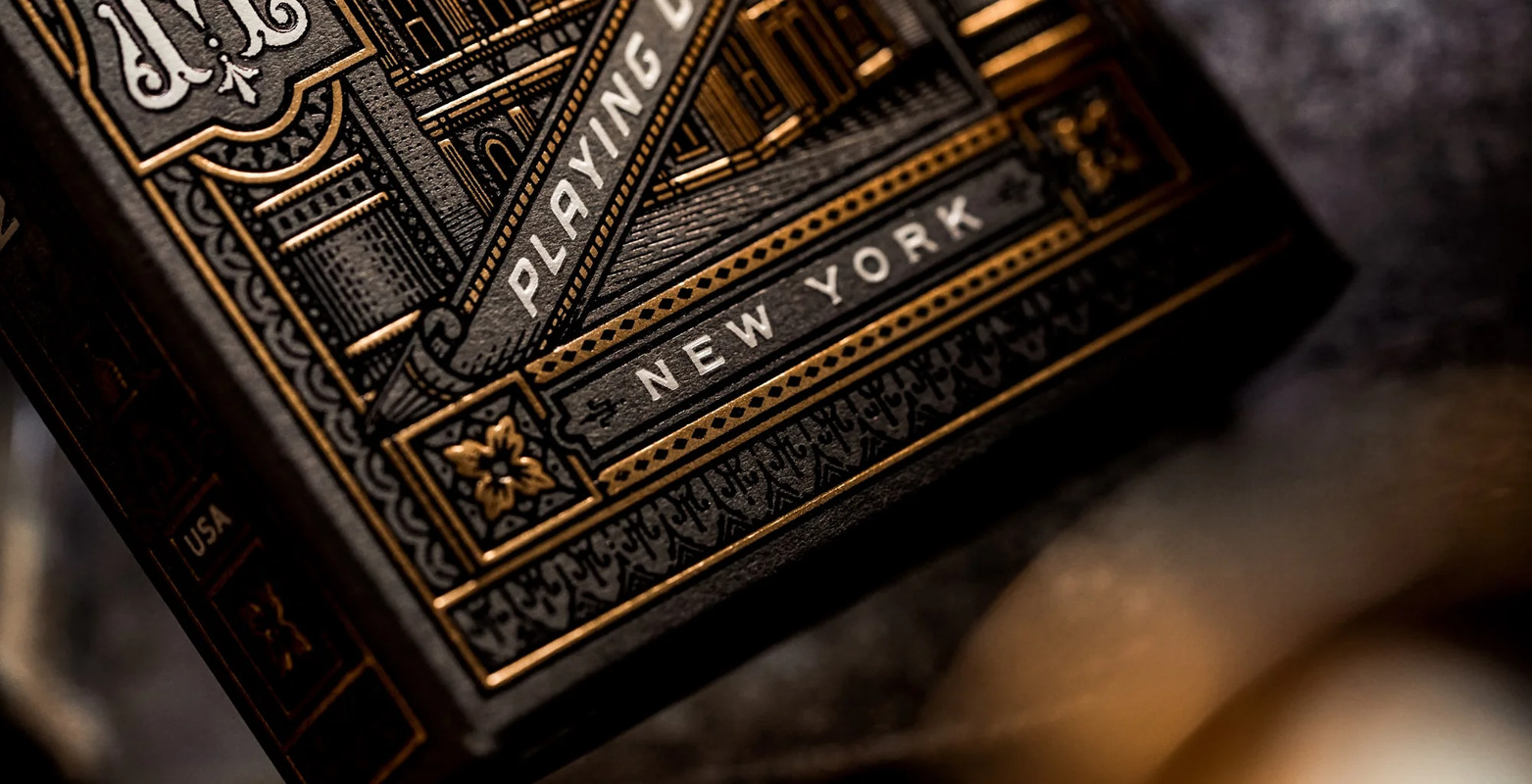Theory11 | Black Hudson Oyun Kartı