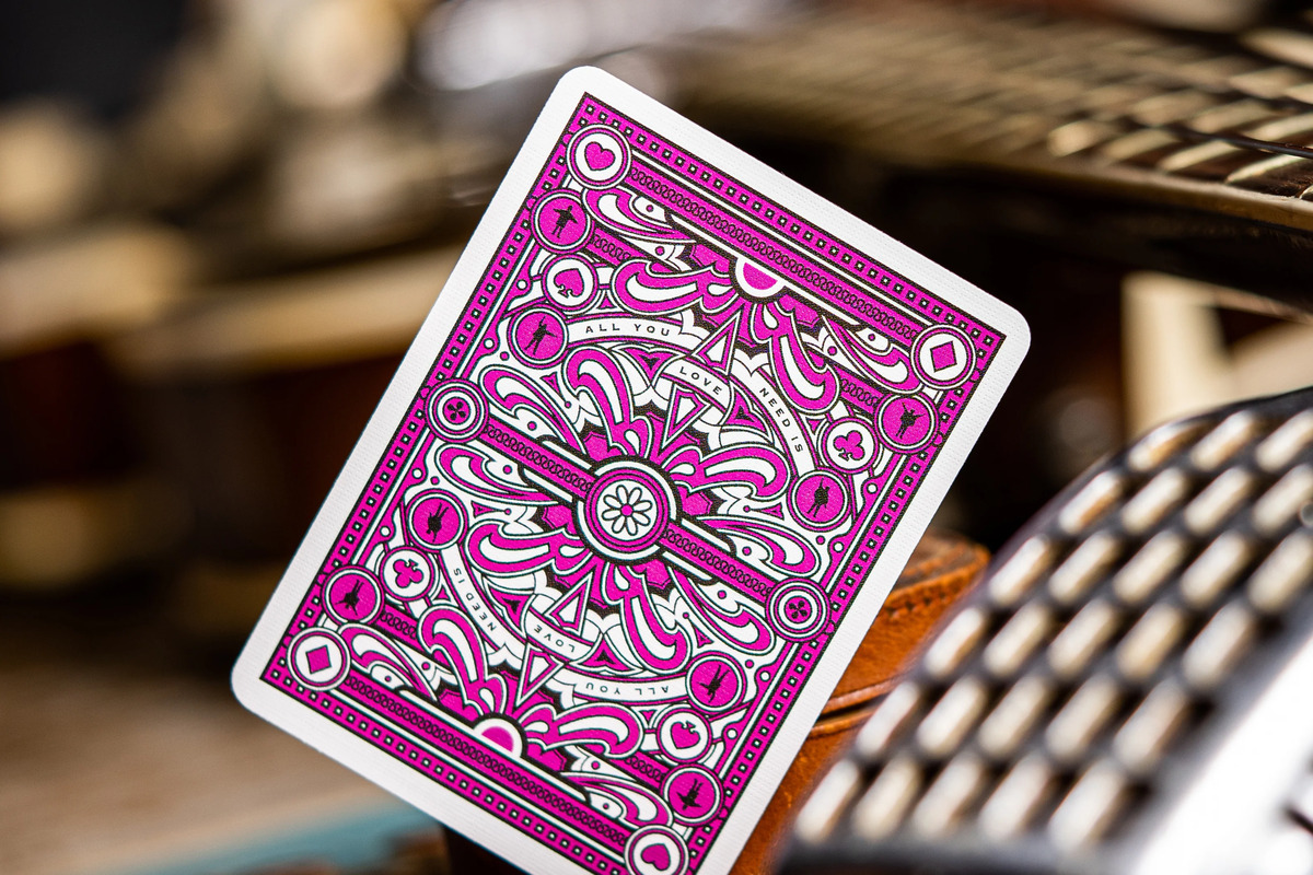 Theory11 | The Beatles Pink Oyun Kartı
