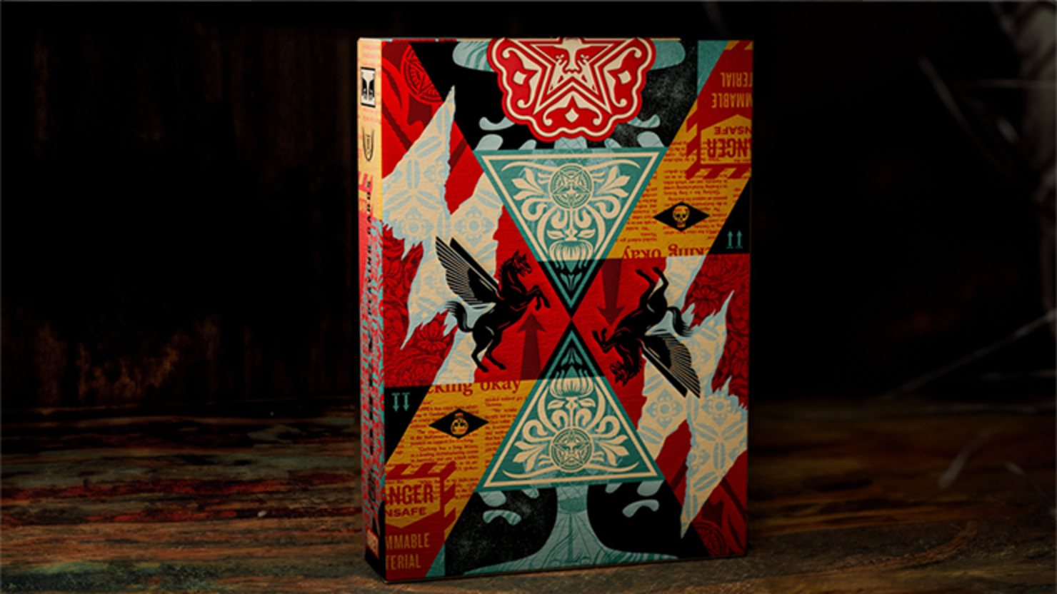 Theory11 | Obey Collage Edition Oyun Kartı