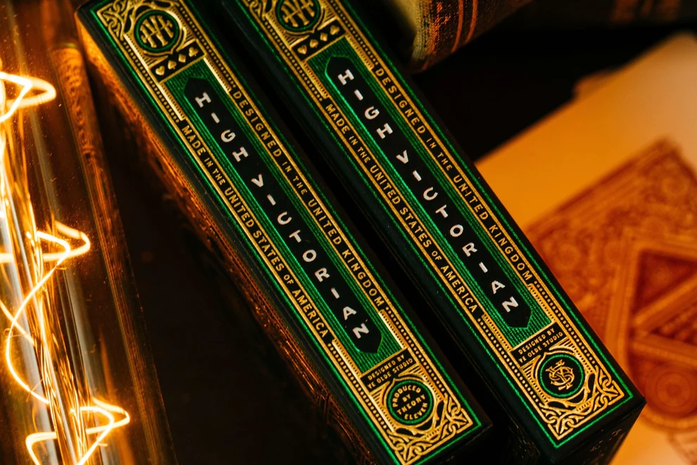 Theory11 | High Victorian Green Oyun Kartı