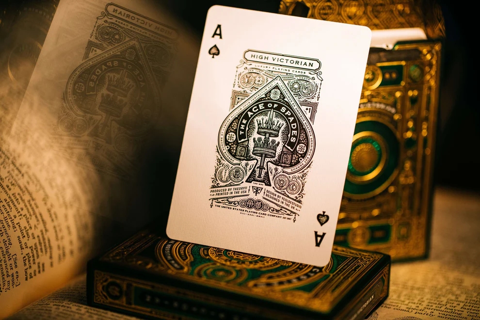 Theory11 | High Victorian Green Oyun Kartı
