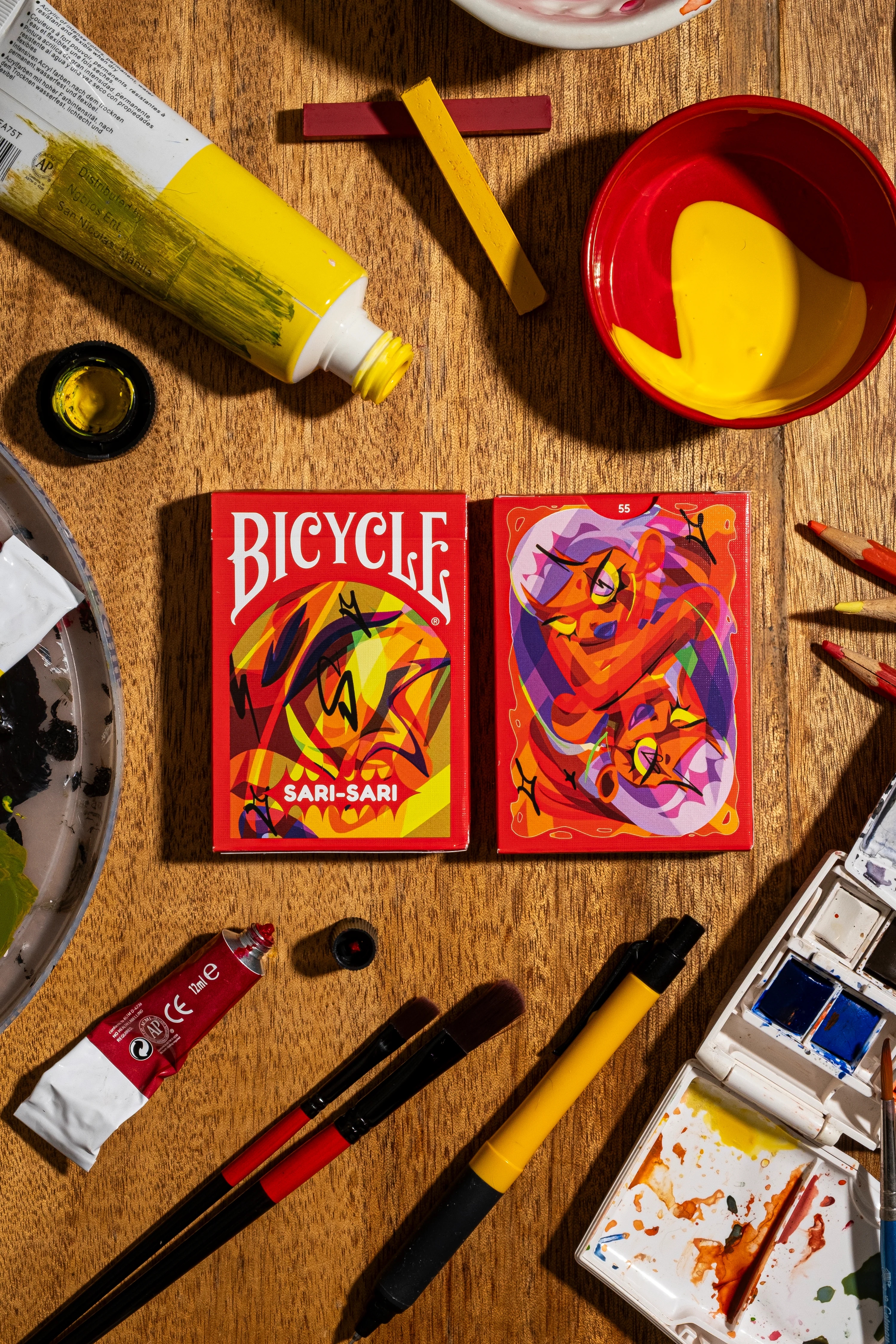 Bicycle Sari Sari (Code Red Edition) Oyun Kartı