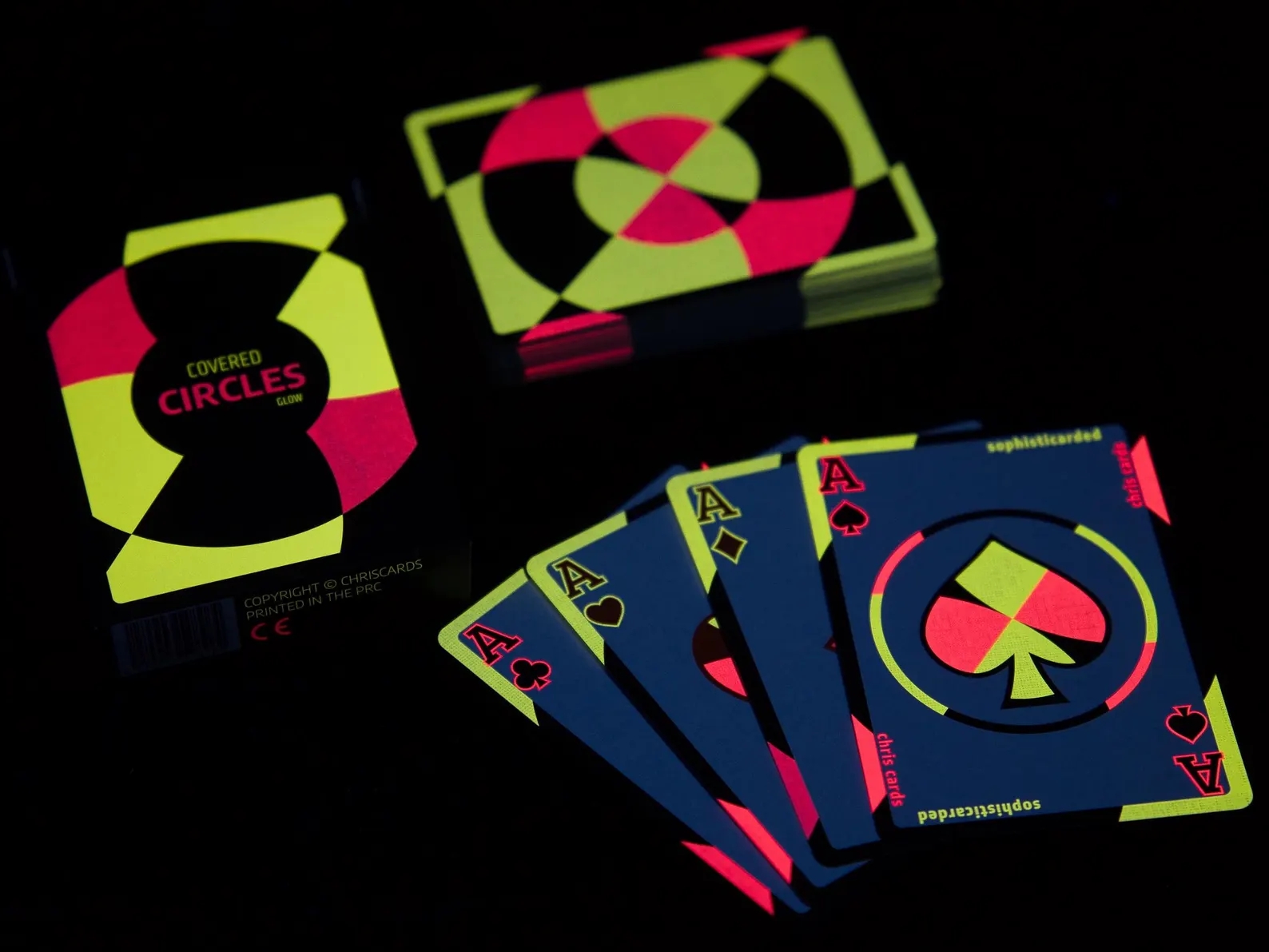 Chris Cards Covered Circle GLOW Oyun Kartı