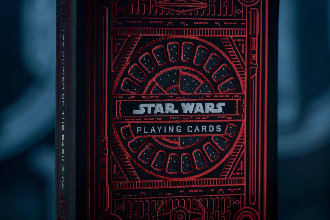 Theory11 | Star Wars -the Dark Side-Red Oyun Kartı