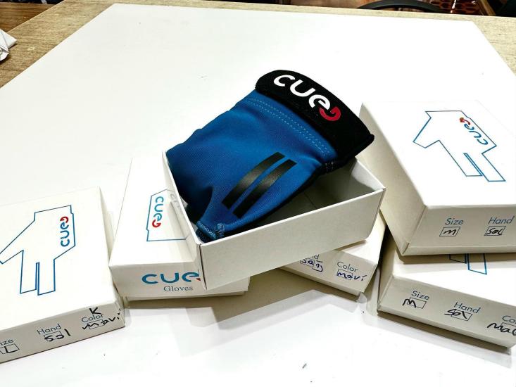 Cues Bilardo Eldiveni