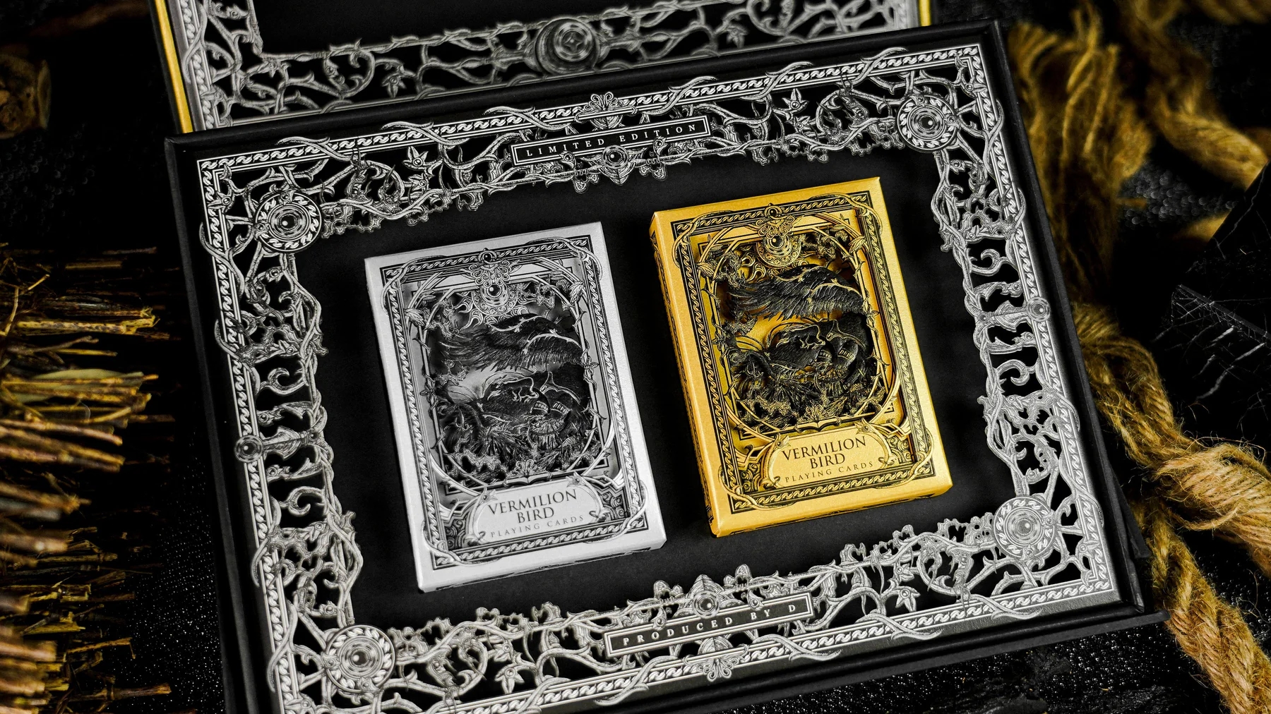 Ark Vermilion Bird Black Gold Box Set Oyun Kartı