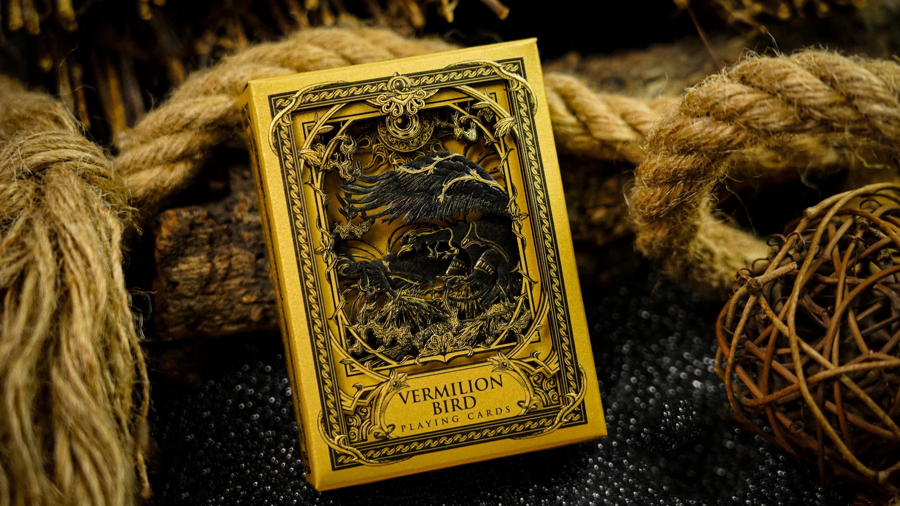 Ark Vermilion Bird Black Gold Box Set Oyun Kartı